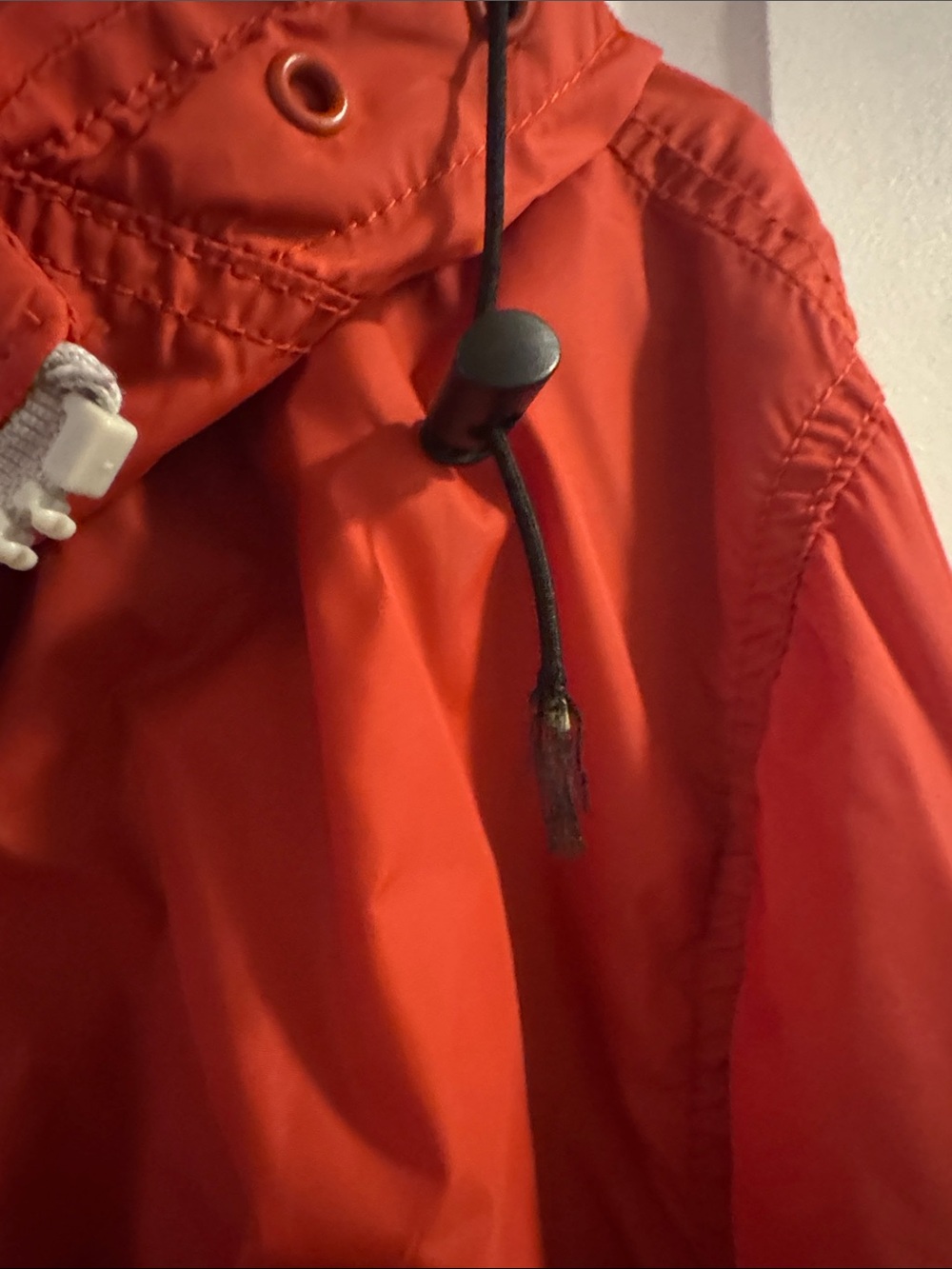 American Eagle Outfitters Bright Red Hooded Jacket - Picture 8 of 8